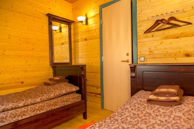 Truu Holiday Houses Ivaste Eksteriør billede
